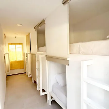 Nomada Hôtel capsule *